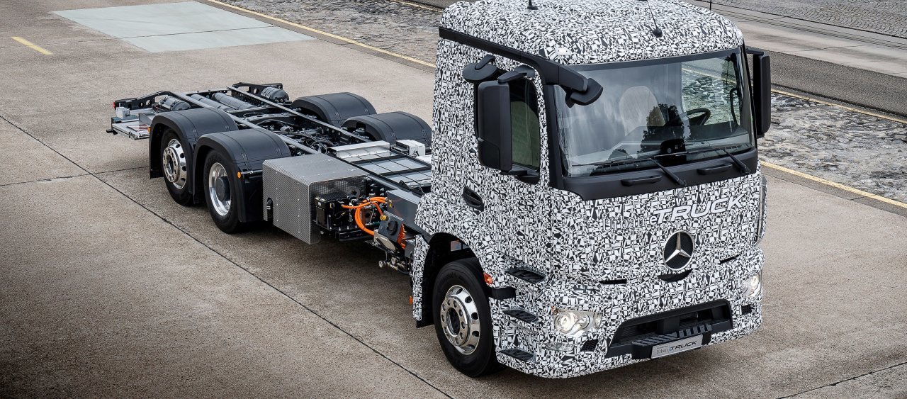 Mercedes-Benz prezintă camionul electric pentru distribuție grea