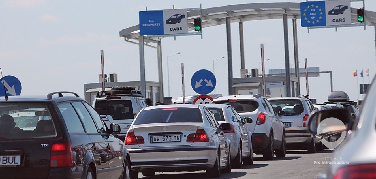 „Blocada” la frontiere: Peste 1.780 de permise auto și 943 de certificate de înmatriculare ridicate într-o săptămână