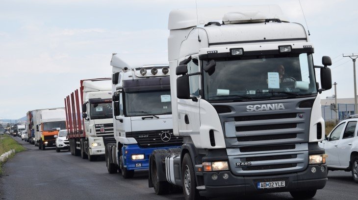 Protestul transportatorilor continuă