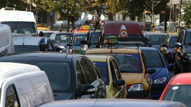APIA: Eliminarea taxei auto va afecta vânzările de mașini noi