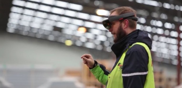 Technologia jak z filmu sci-fi używana w logistyce do produkcji opakowań (video)