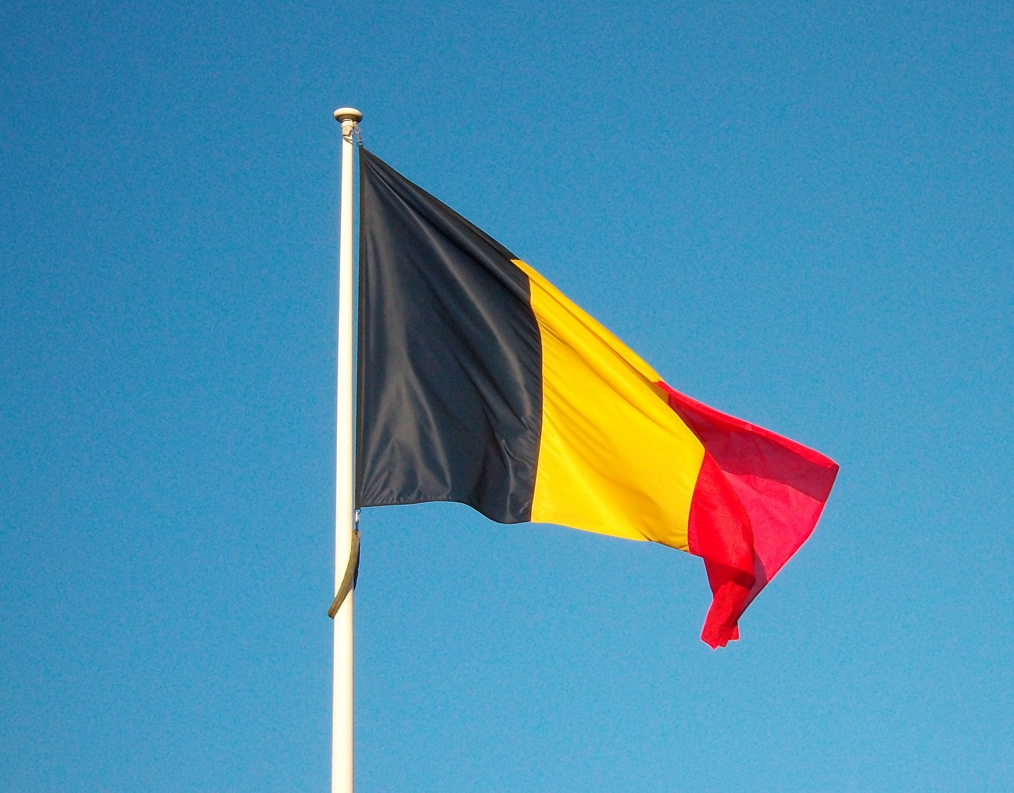 New rules for overtaking in Belgium