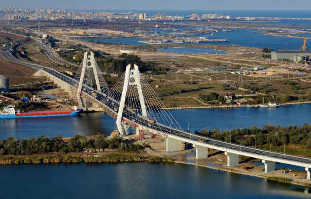 Restricțiile de circulație pe podul de la Agigea se mențin până la 28 noiembrie 2017