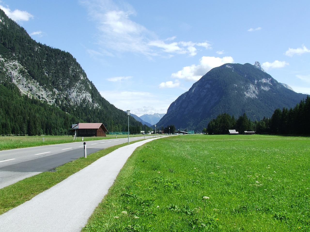 Tirol: nincs több kabinban alvás!