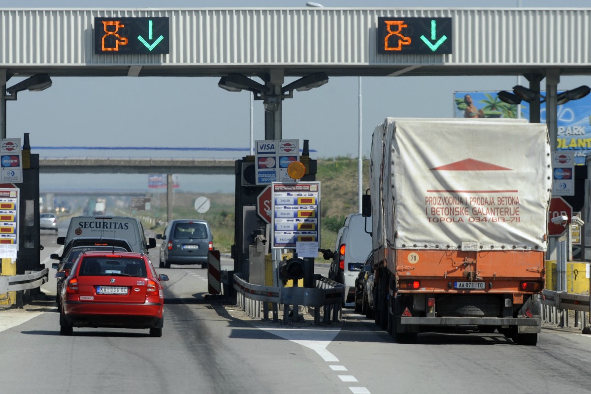 Slovenia introduce un nou sistem electronic pentru plata taxelor de drum