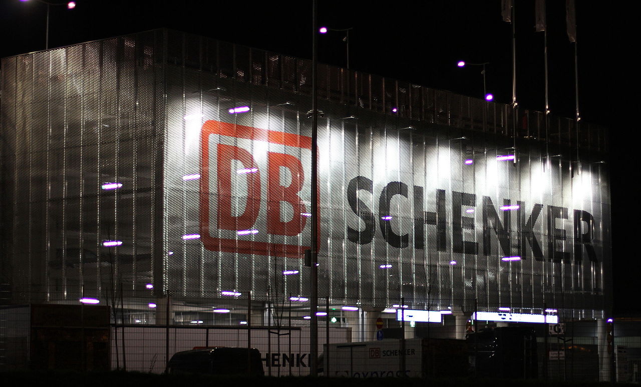 Hatalmas kártérítést követel a Deutsche Bahn a teherautógyártó kartelltől – benne van a Volvo, az Iveco, a Daimler, a DAF és a MAN