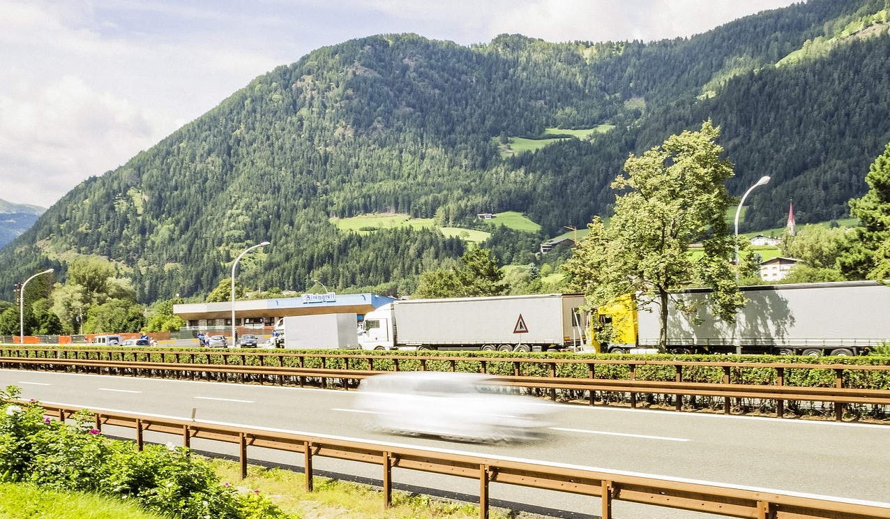 Lucrările la autostrada Brenner restricționează temporar traficul