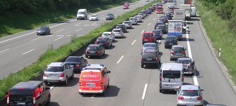 Valoarea pieței auto din România este estimata la 23 mld euro în 2017