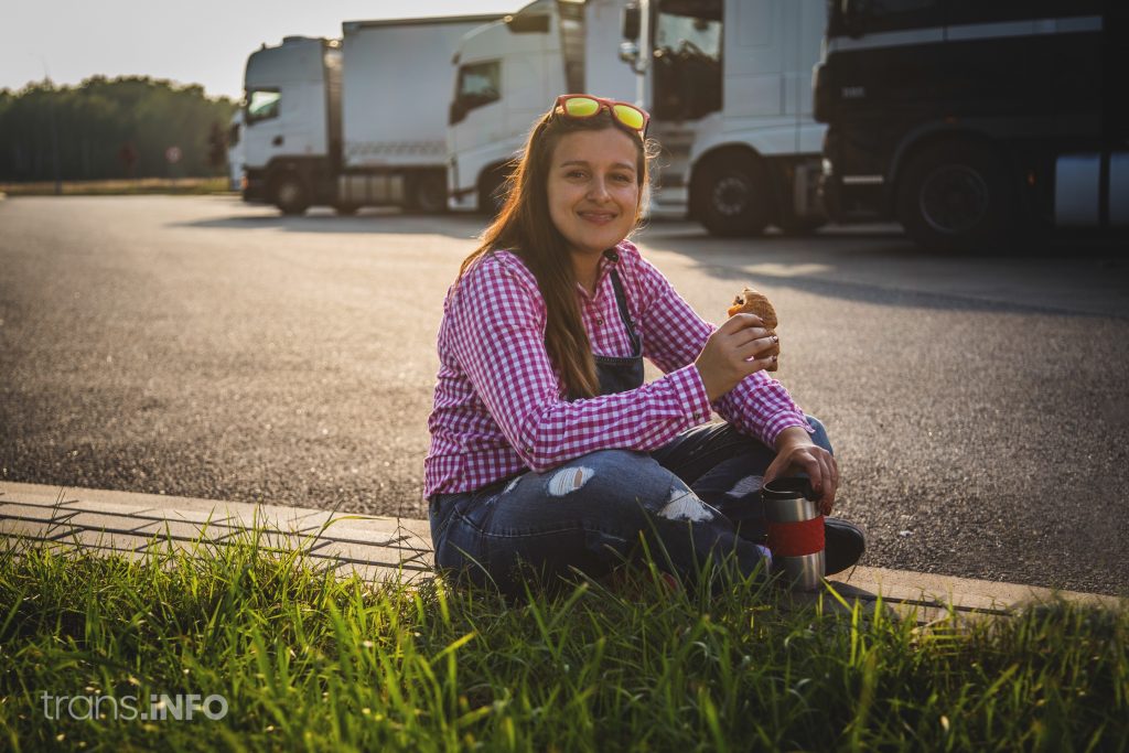 Nyílt válasz a furgon-kamion parkolási vitára – Varga Szilárd vlogja