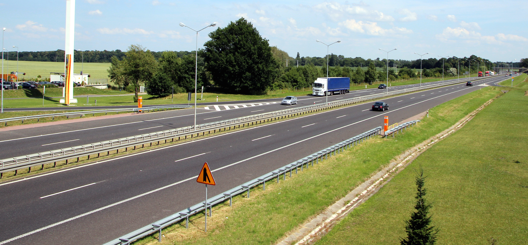 TransINSTANT: Ponad 300 km ekspresówek zostanie oddane do końca roku | Kolejny etap prac na A2 | DB Schenker testuje platooning w Niemczech