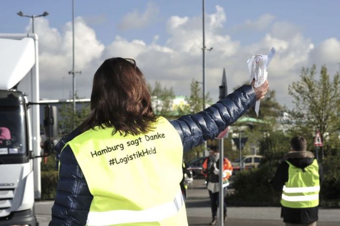 Șoferii care au tranzitat zona Hamburg au avut parte de o “surpriză dulce”