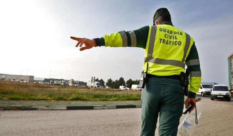 Garda Civilă Spaniolă avertizează: Dacă folosiți dispozitive antiradar, așteptați-vă la amenzi usturătoare