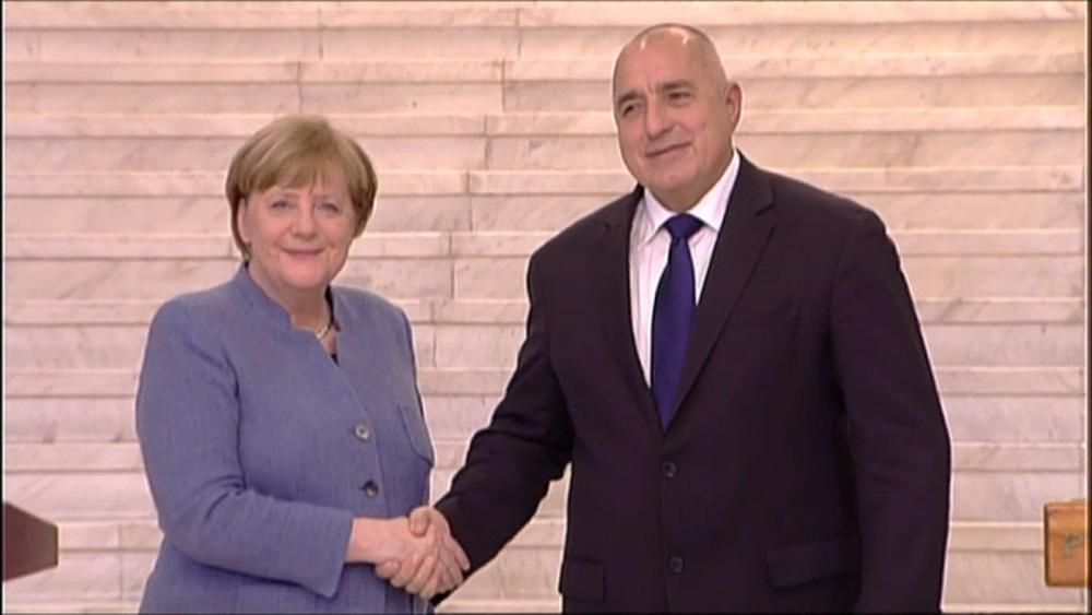 Premierul bulgar nu i-a convins pe Merkel și Macron. Transportatorii bulgari protestează.