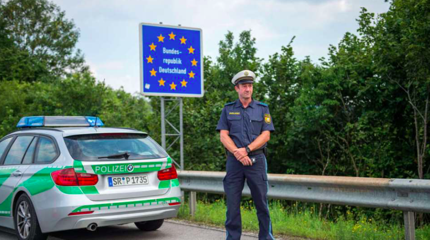 A bajor rendőrség is ellenőrzi az osztrák határt