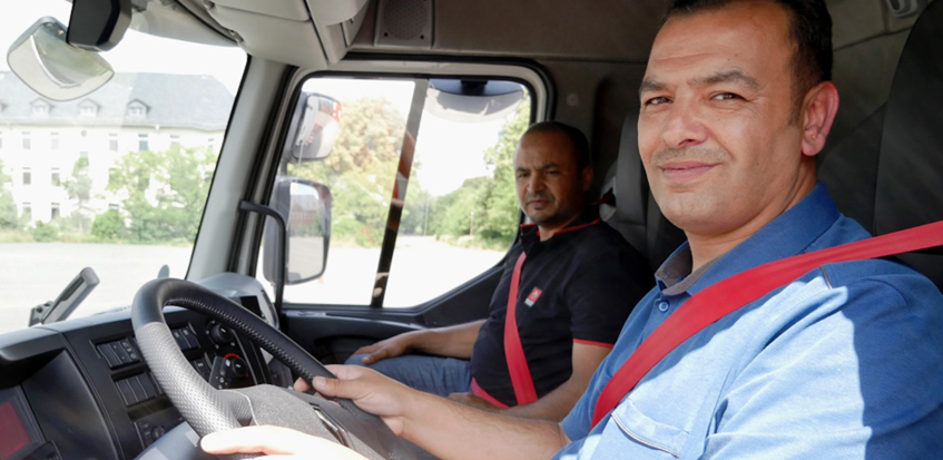 Germania: Primii refugiați au devenit șoferi de camion