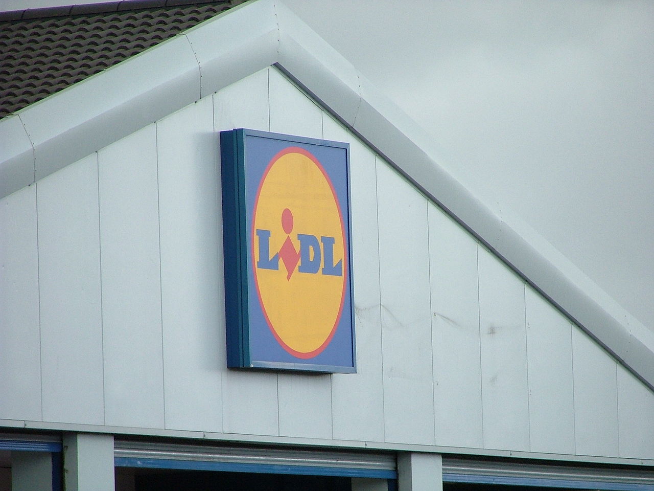 Ellátási problémák a német Lidl-ben és Aldiban a szuezi csatorna miatt