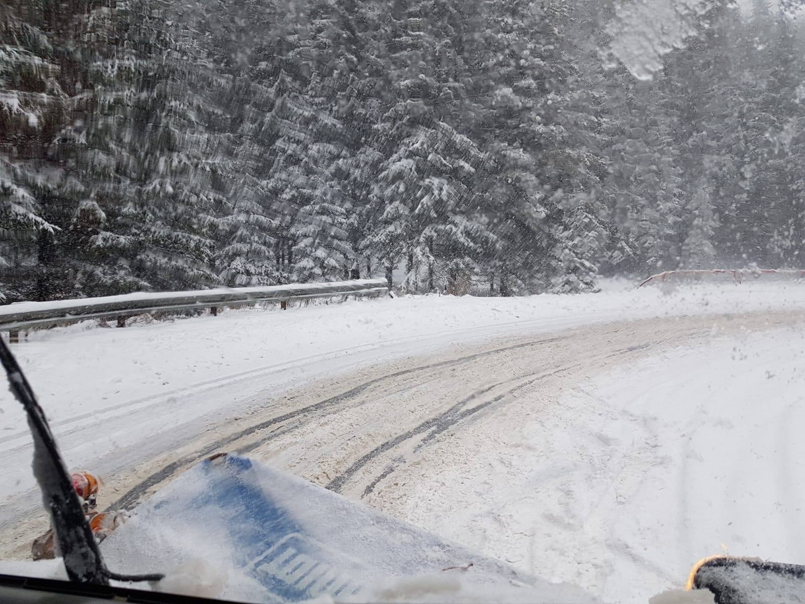 Alertă trafic: Cod galben de ninsori viscolite în 17 județe din România
