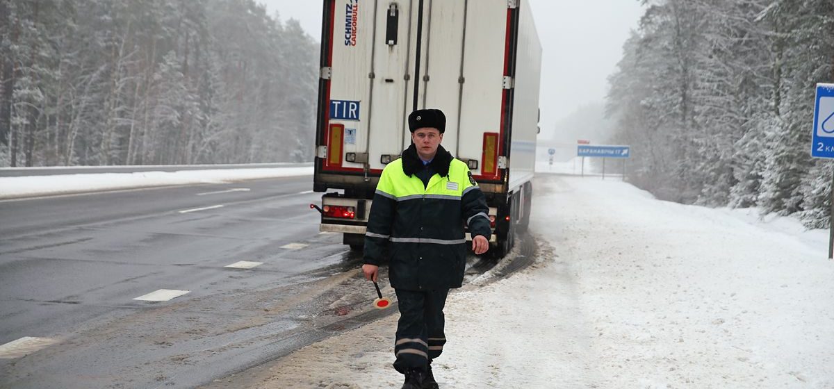 Tachograph control: 7 hours hiding in the cabin of the truck. All in vain.