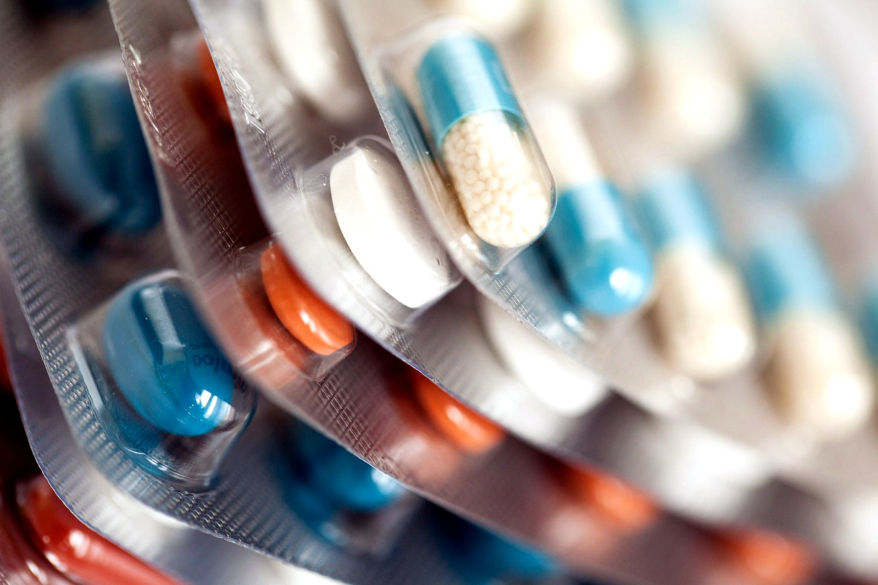 Transport i logistyka w branży farmaceutycznej i healthcare, czyli sektory dużych wymagań (cz. 1)