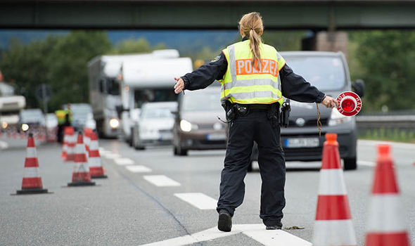 Poliția din Germania are o nouă metodă de a-i surprinde pe șoferii de camion care încalcă legea