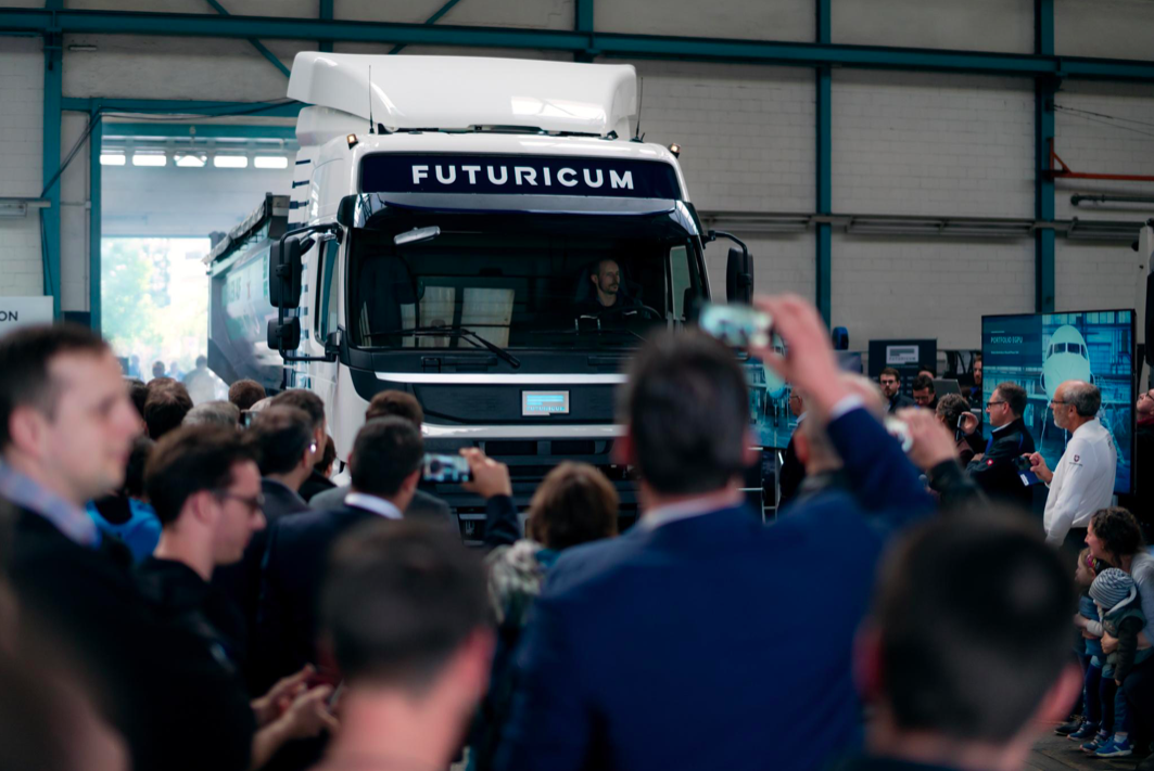 Designwerk GmbH bringt neuen Elektro-LKW auf den Markt