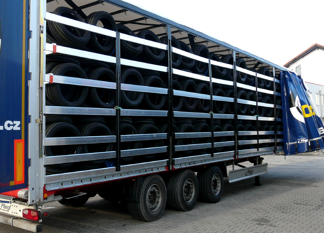Transport i logistyka w branży automotive, czyli w czym się wozi i przechowuje części do produkcji aut (cz. 2)