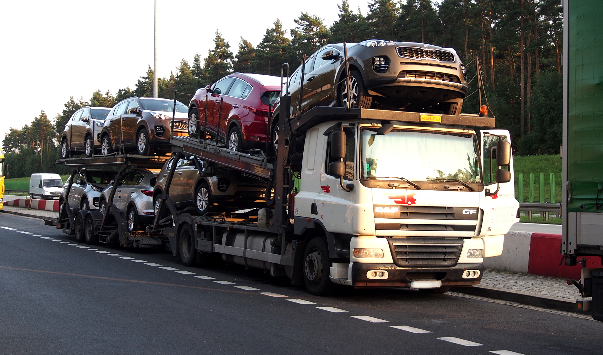 Naujų automobilių rinka šiemet augo 4,4 proc.