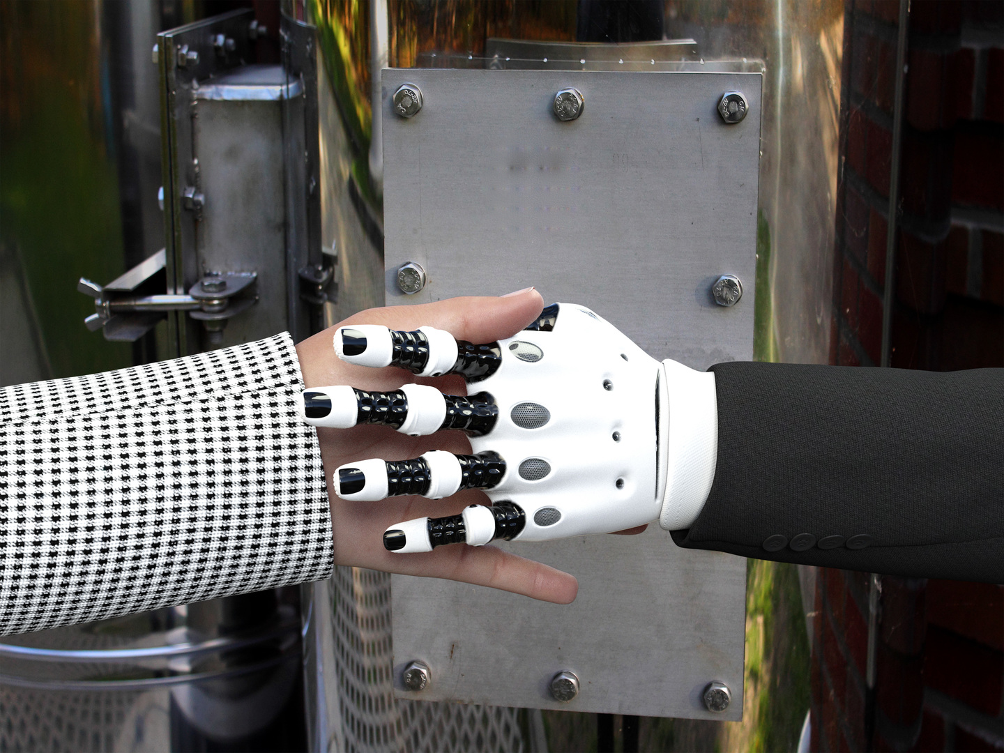 Cooperative robots can be your new colleagues in warehouse logistics
