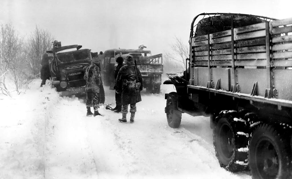 Az áruszállítás története 58. rész – ennyi üzemanyagot használt el a hadsereg a második világháború alatt