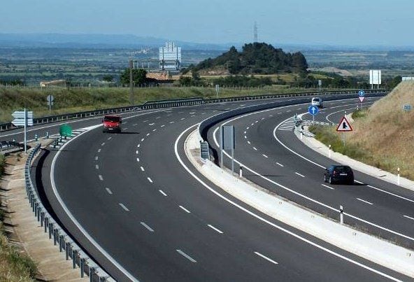 Restricții de circulație pentru camioane în perioada 29 noiembrie – 1 decembrie