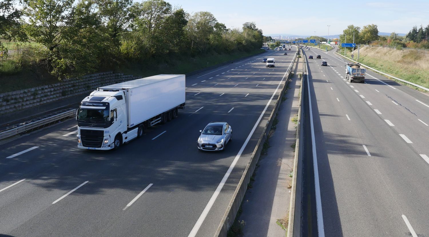 Din ce în ce mai mulți transportatori lituanieni își transferă operațiunile în Polonia