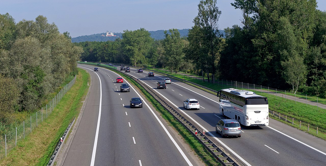 Niższe stawki za przejazd A4 będą obowiązywać dłużej! Powodem – m.in. koronawirus