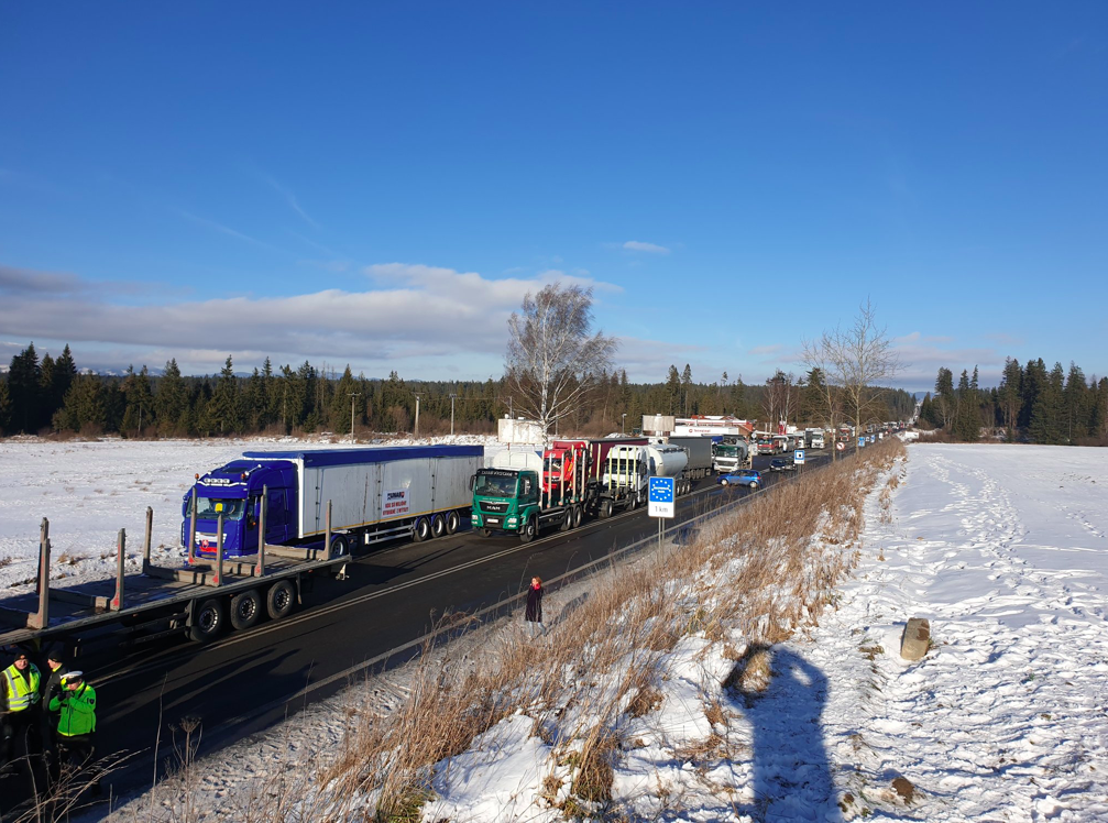 Grevă a transportatorilor slovaci. Puncte de trecere a frontierelor blocate