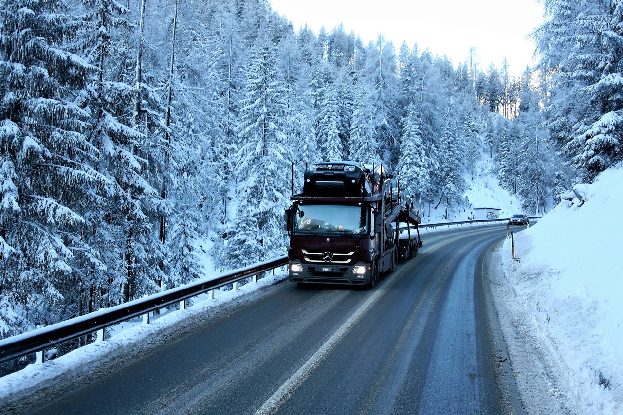 Norvegia schimbă reglementările privind anvelopele de iarnă pentru camioane