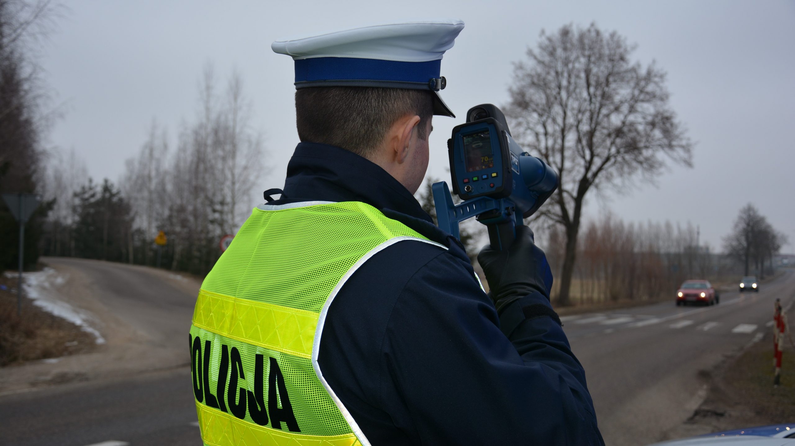 Gyorshajtás miatt elvesztette a jogosítványát. A tachográfra és a GPS-ra hivatkozva azt állítja, a rendőrség tévedett