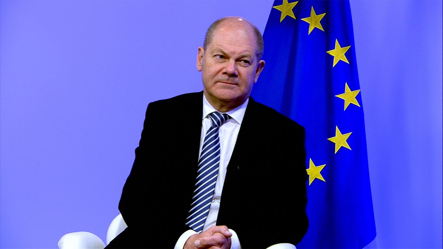 Germania: Bonusuri de peste 1000 euro pentru șoferii de camion