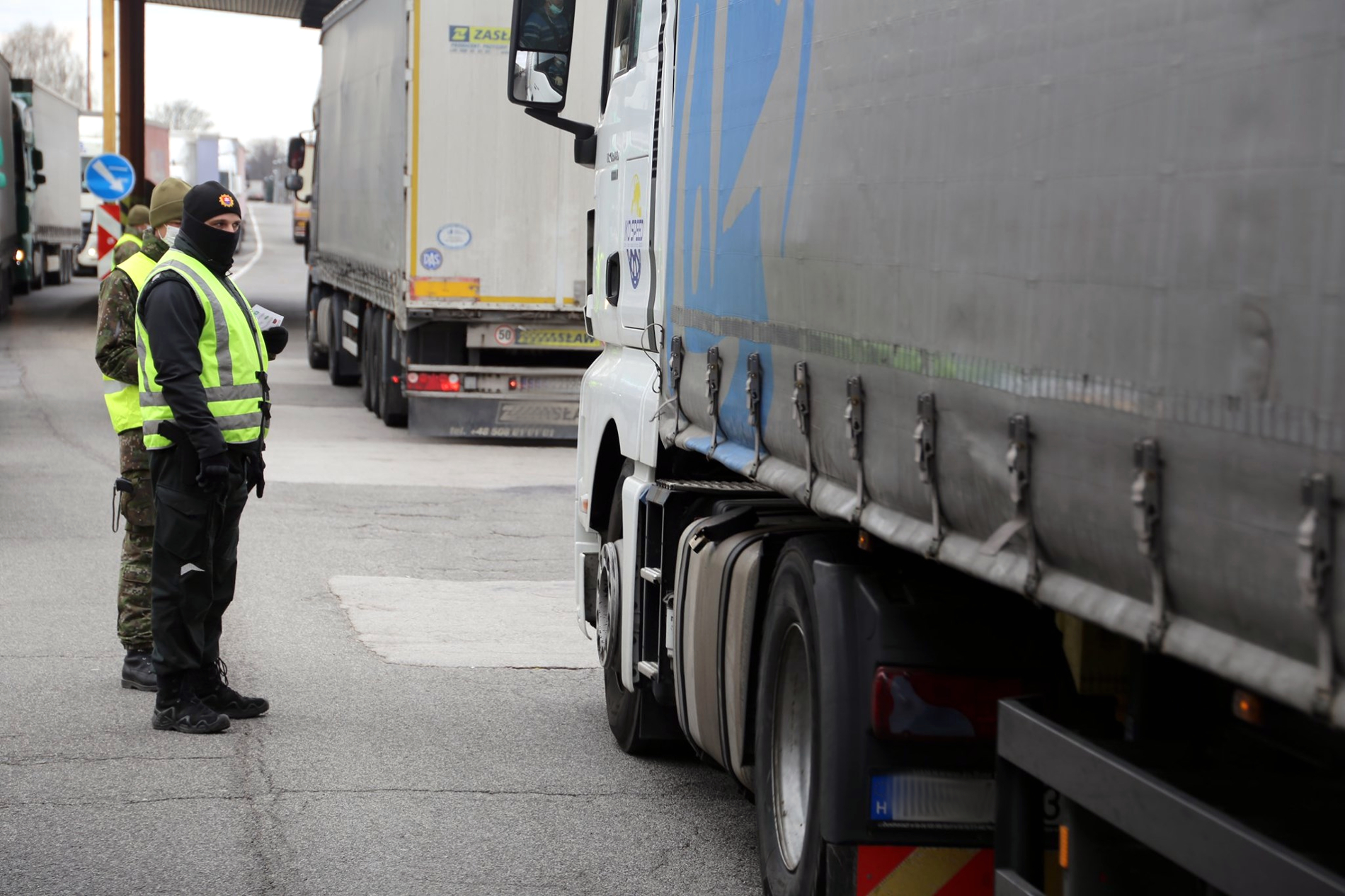 Nowa aplikacja dla kierowców. Pokaże czas oczekiwania na przekroczenie granic w UE