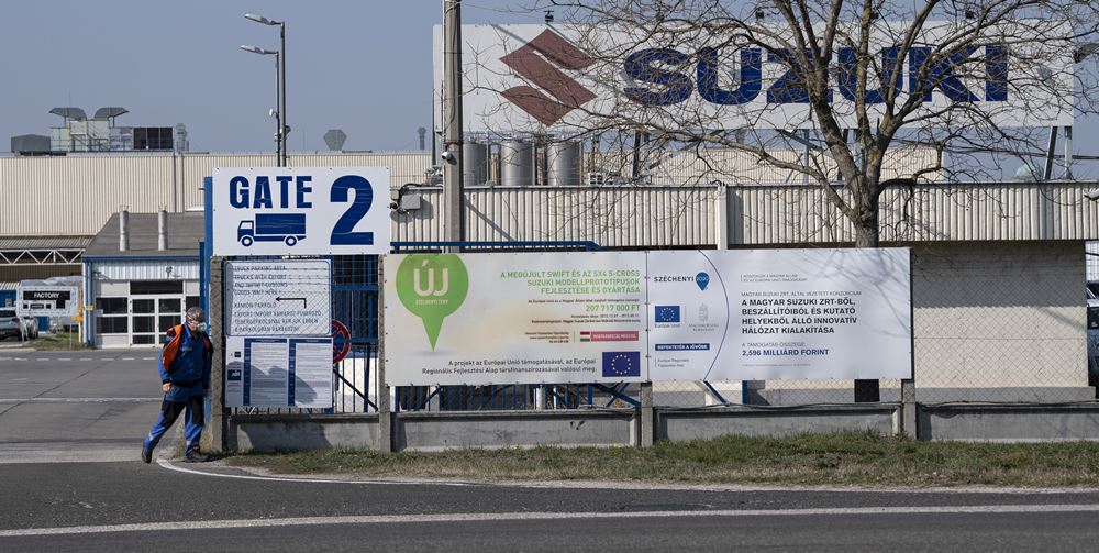 A Suzuki gyár is bezár, de a dolgozók továbbra is kapnak fizetést