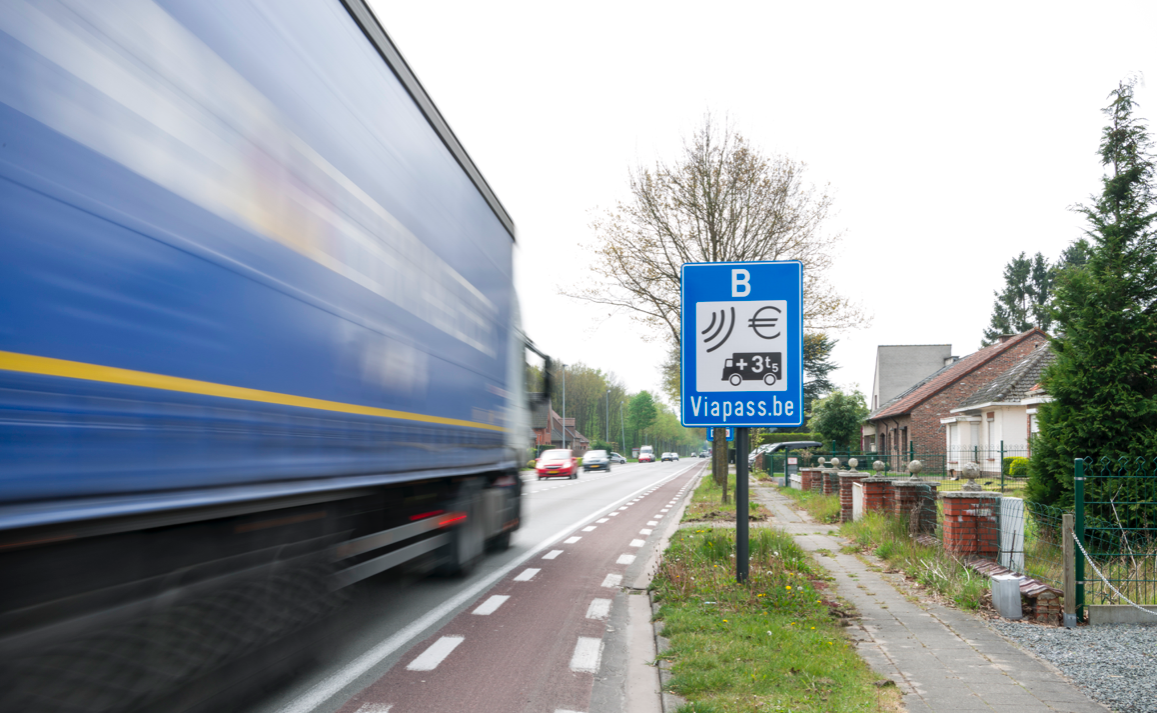 Mauterhöhung in einer Region der Benelux-Staaten