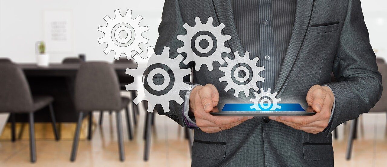 Industry 4.0 & logistics: prioritizing the customer experience