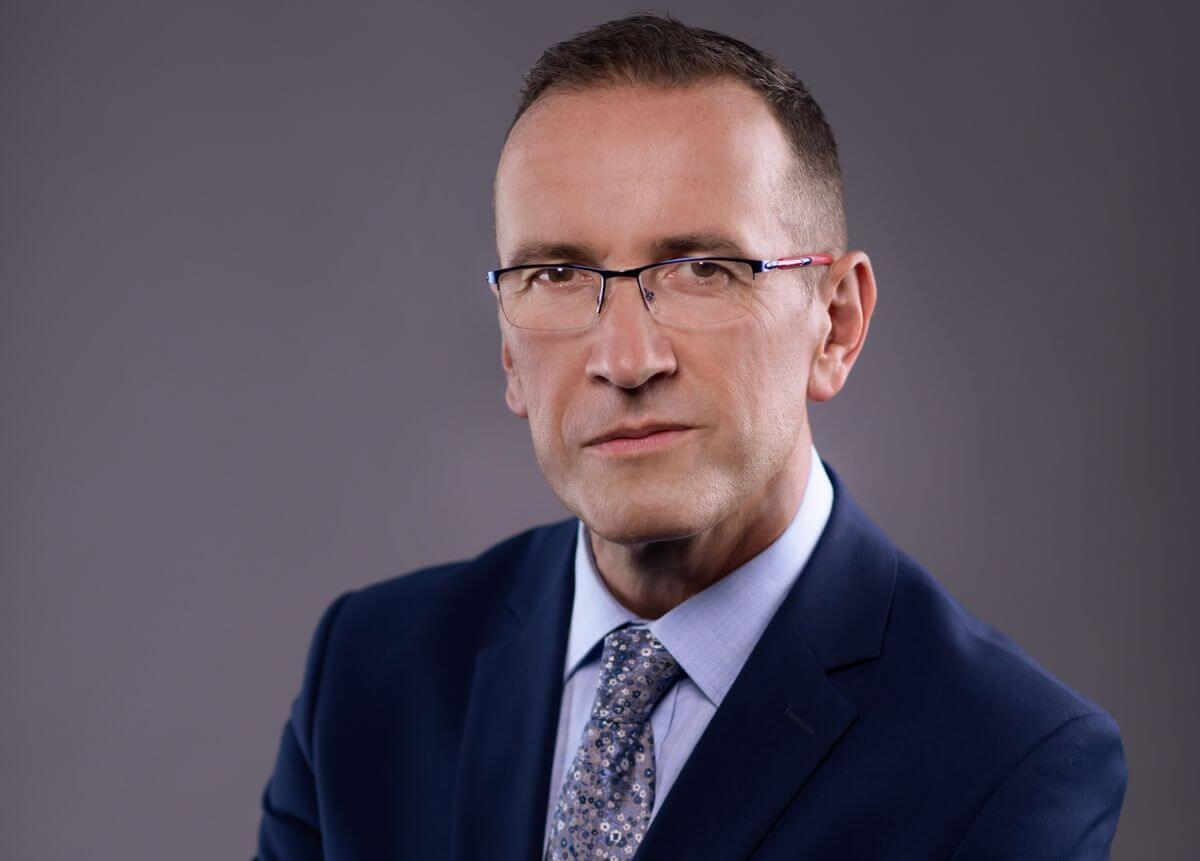Jak DKV poradziło sobie podczas pandemii? Wyzwań było sporo: spadki cen paliwa, zamykane stacje…