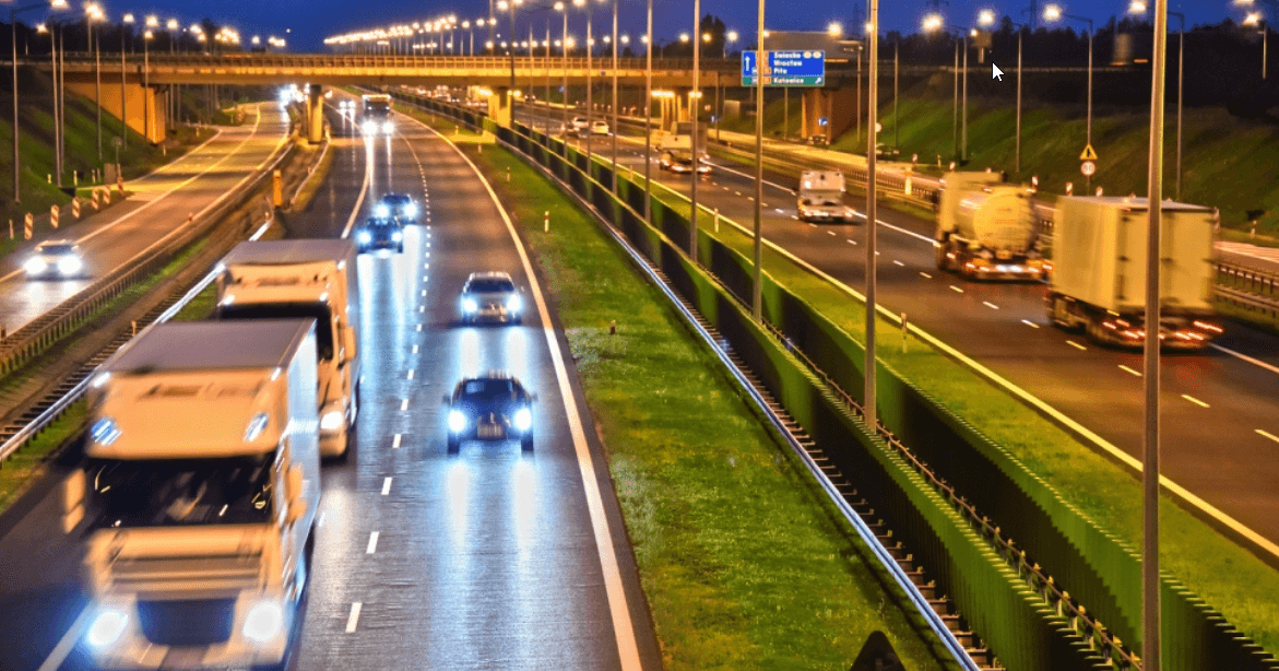 Cum putem optimiza operațiunile de transport pentru a limita numărul de curse goale