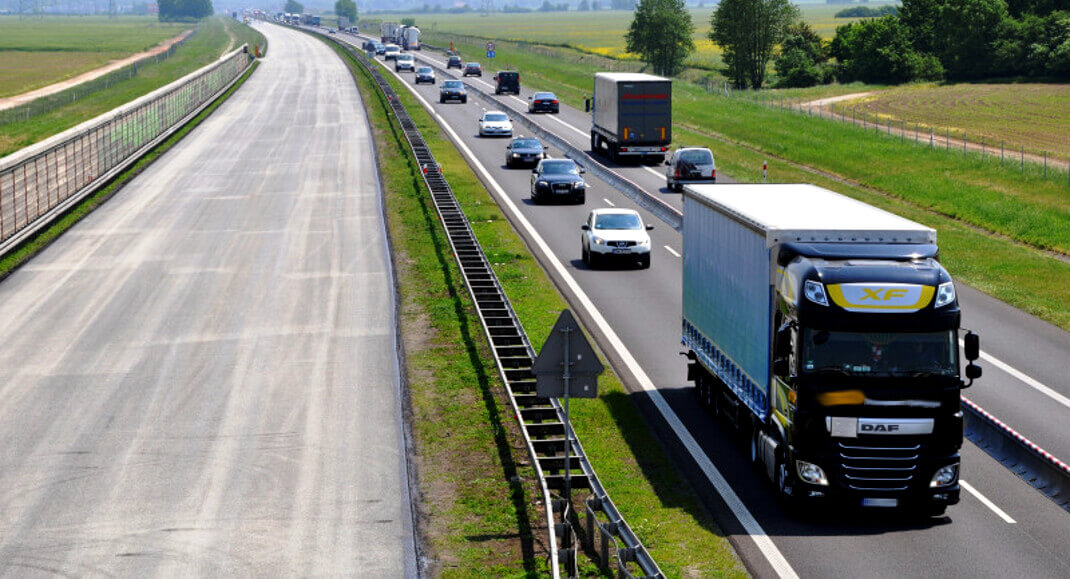 Sunkumai ilgiausiame Lenkijos greitkelyje – A4. Rugpjūčio 8 d. prasidėjo renovacija, kuri truks 4 mėnesius