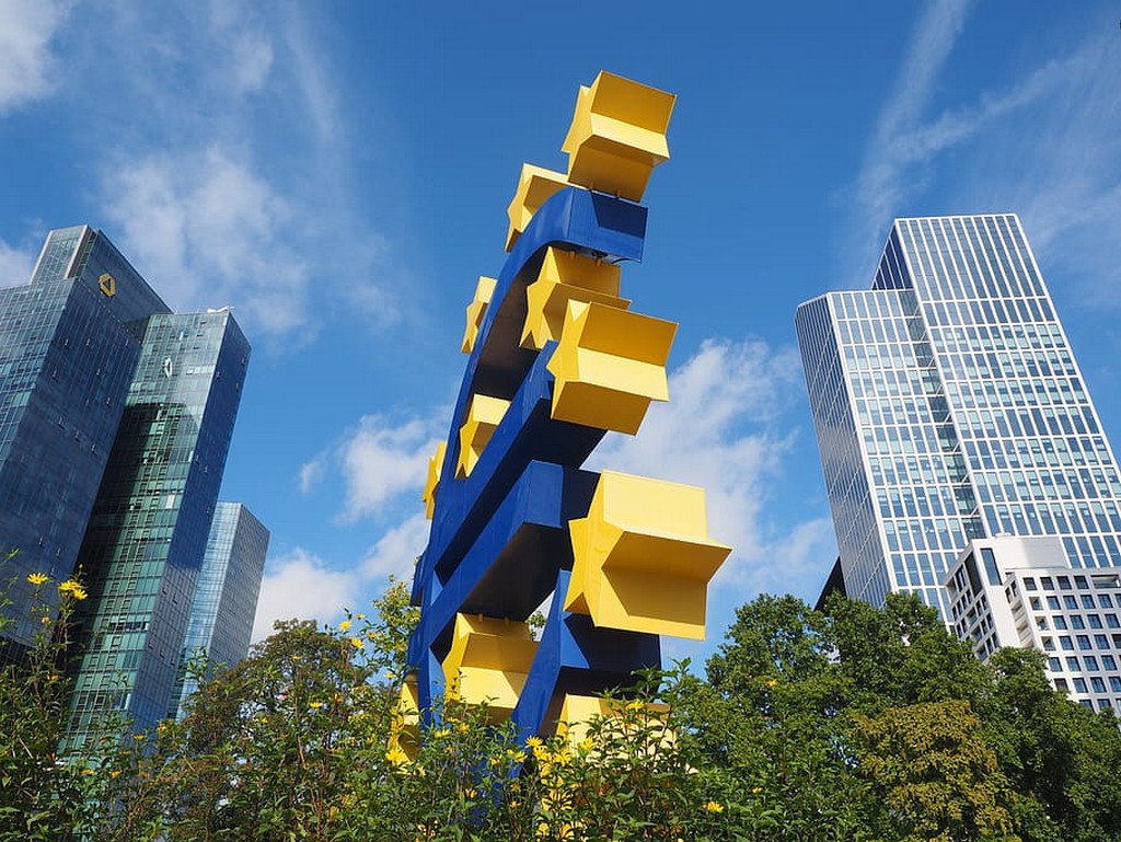 IHS Markit PMI: record manufacturing boom boosts Eurozone economies