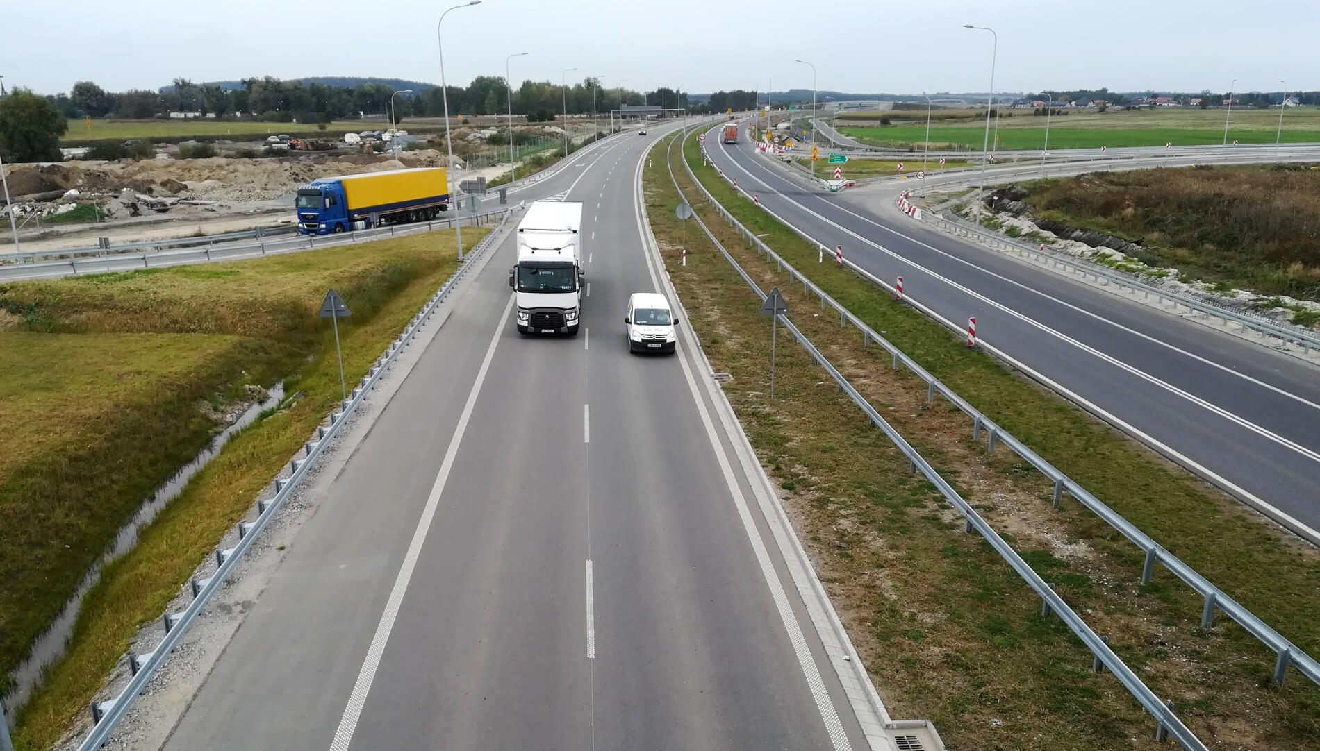 S5 dłuższa o nowe kilometry. Na razie jednak dopuszczalna prędkość nie jest „ekspresowa”