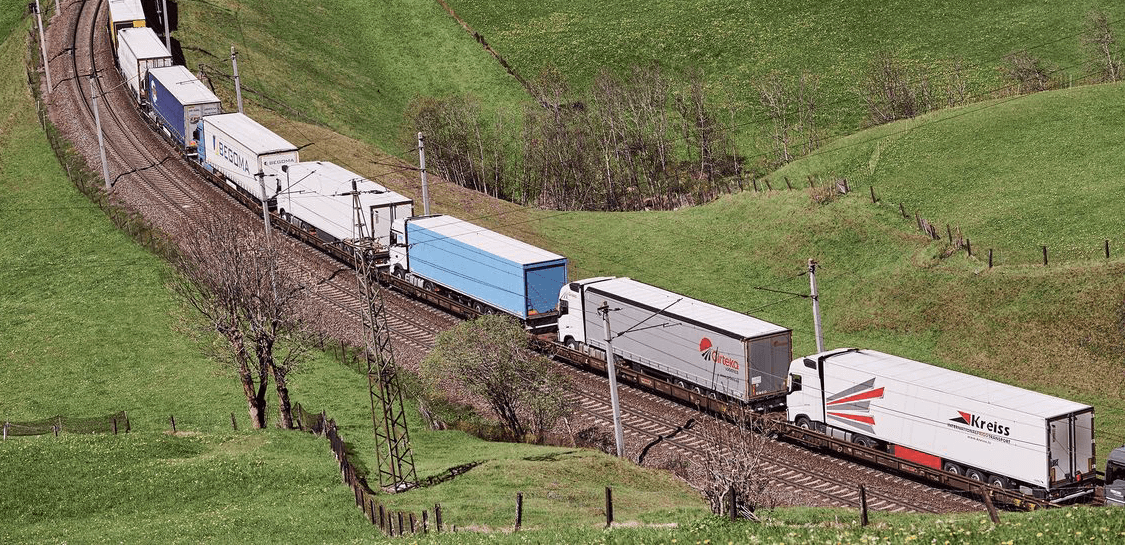 Austria | Tarife mai mici pentru transportul rutier de marfă prin RoLa