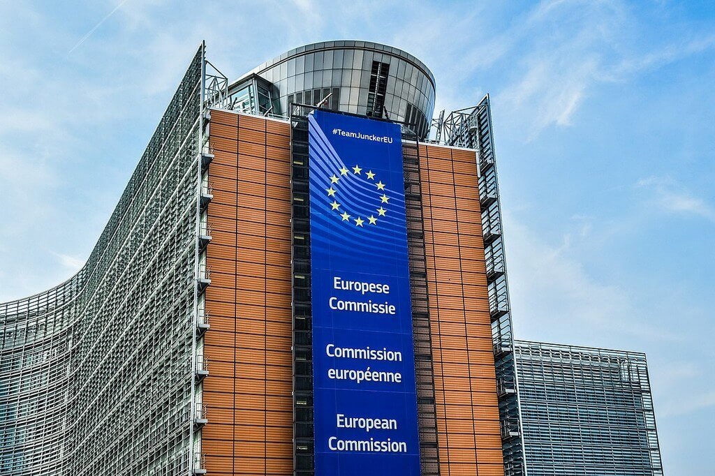 Comisia Europeană: Datele tahografelor nu pot fi folosite pentru acordarea de sancțiuni privind depășirile de viteză