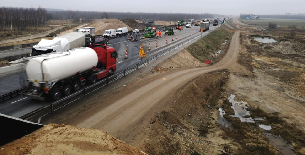 Jeszcze nie gwiazdka, a tu taki prezent dla kierowców. Dziś pojadą przez nowy węzeł A1