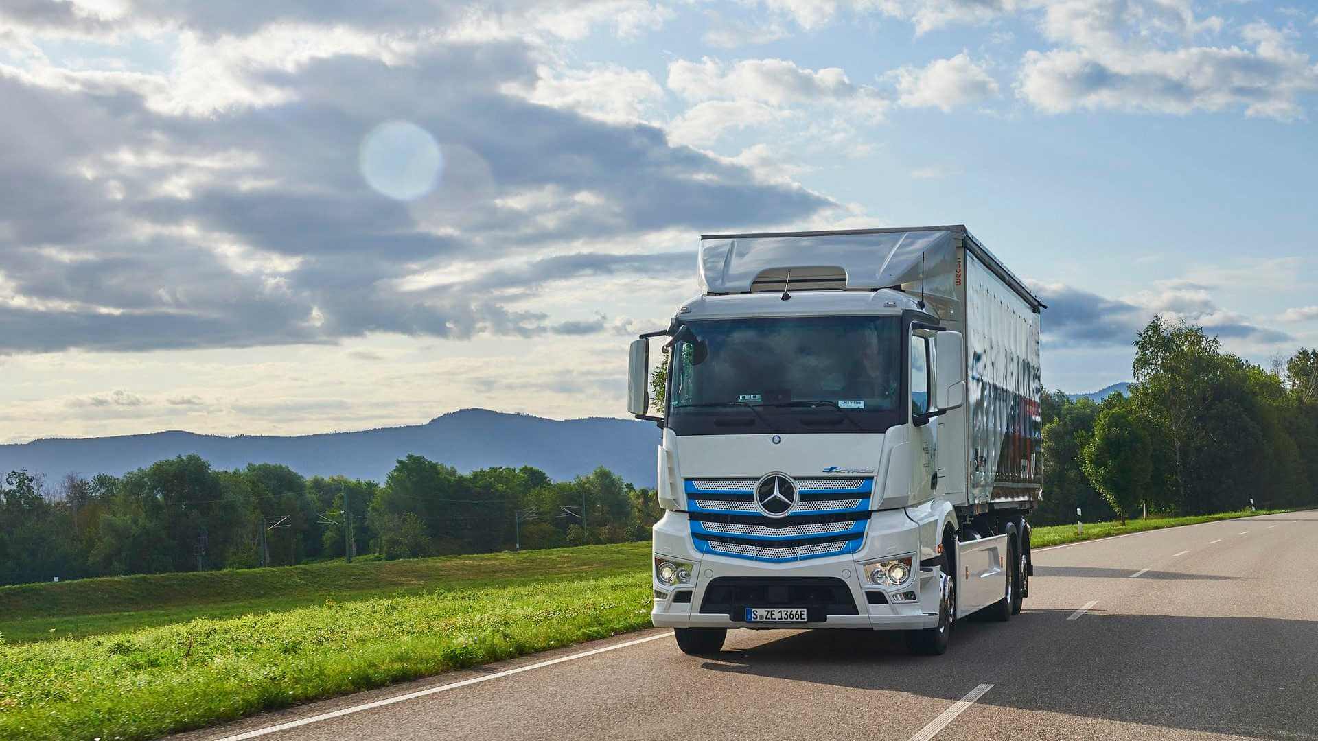 Comisia Europeană vrea să revizuiască Pachetul de Mobilitate după ce studii recente arată că noile măsuri pot avea un impact negativ asupra mediului