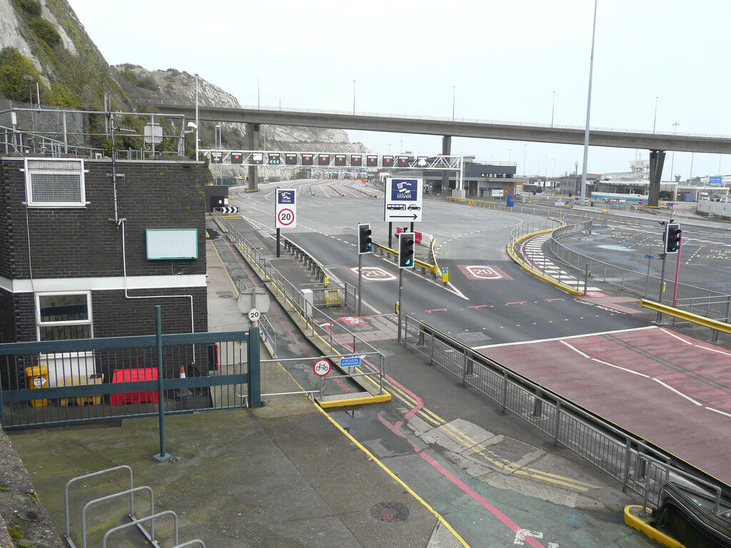 UK Government rebukes RHA claims and says 50,000 customs officers figure is not a target